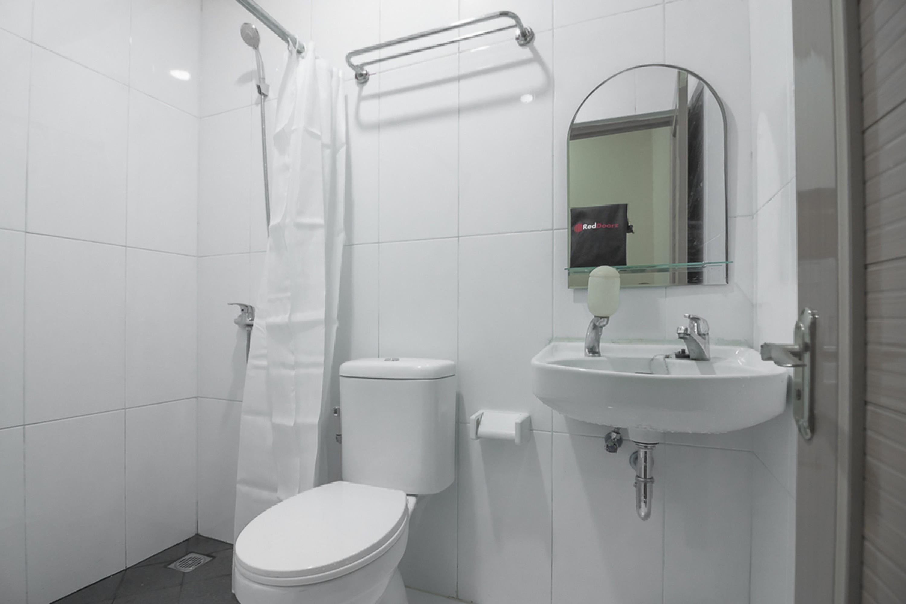 Reddoorz Near Itc Mangga Dua Hotel Jakarta Eksteriør billede